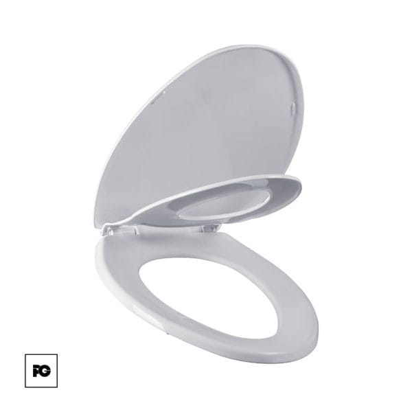 Asiento de plástico alargado con adaptador infantil, color blanco, frente cerrado con tapa.
